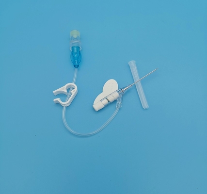 tipo disponible infusión rutinaria de la mariposa de la cánula 22G IV para los adultos azules