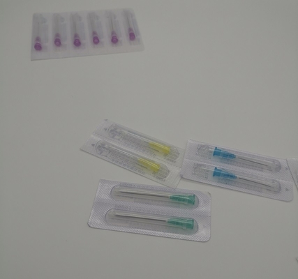 Diámetro azul 1.8m m 15G de la salida de Grey Disposable Needle Syringe Inclined para la medicina