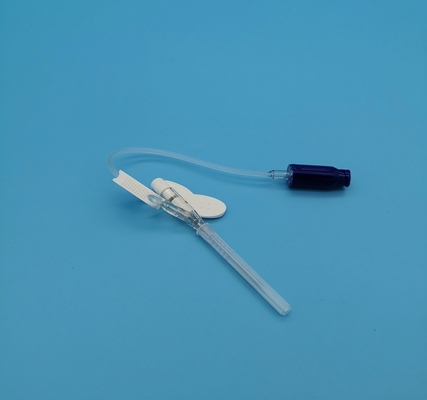 tipo disponible infusión rutinaria de la presión positiva de la mariposa 22G de la cánula del intravenoso para los adultos azules