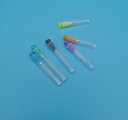Agujas disponibles y jeringuillas del agujero inclinado rosado 1.2m m fuera del diámetro 18G para Inuslin
